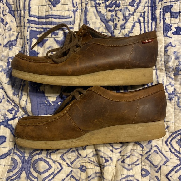 Clarks Wallabies - Picture 3 of 5